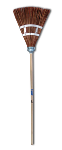 Metla natur brum fiber z lesenim ročajem 120cm
