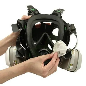 Čistilo za maske 105 40 kosov - 3M 0105P040