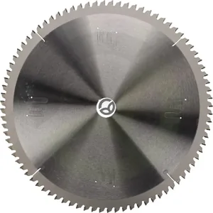 752479_3