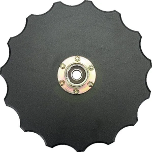 Disk z U-zarezo 15 zob - Kverneland / Accord AC821056