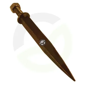 Štirikotni klin brane M16 16 mm - EZ202000