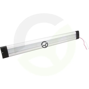 Notranja LED luč - 1130lm - pravokotna - 12/24V - bela - s pritrdilnim vijakom - 450x32 LED - Britax L900200LDV