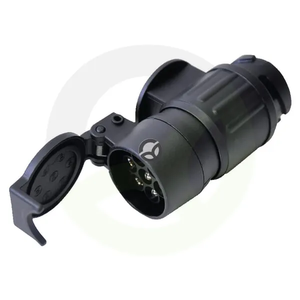 Adapter 13/7-polni LA404028