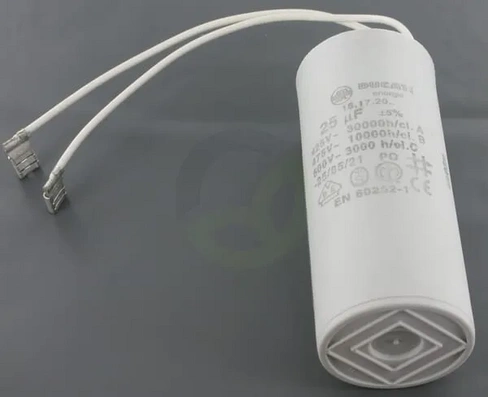 25 uF kondenzator - AKO E260162